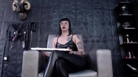 Snapshot of agata_darkness chatting on February 26, 2025, 6:21 pm Miss Agata online show from February 26, 2025, 6:21 pm