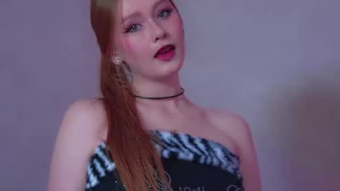 Snapshot of agatafoxley chatting on February 11, 2026, 6:35 pm AgataFoxley online show from February 11, 2026, 6:35 pm