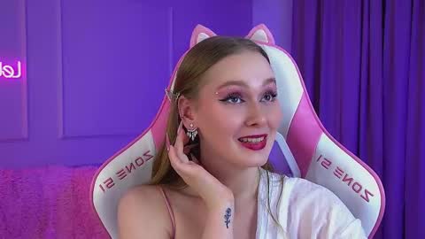 Snapshot of agatafoxley chatting on February 28, 2026, 6:42 pm AgataFoxley online show from February 28, 2026, 6:42 pm