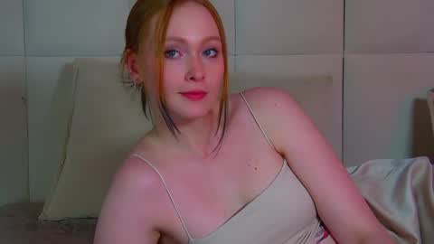 AgataFoxley online show from July 19, 2026, 9:18 pm