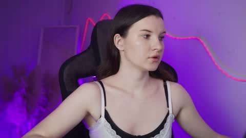 Agata online show from April 3, 2026, 10:46 am