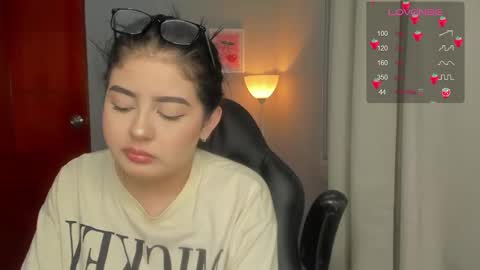 Cat online show from February 15, 2026, 6:21 am