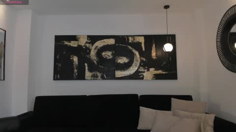 Agatha online show from January 7, 2025, 6:35 pm