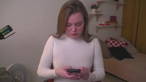 agatthgris online show from February 22, 2026, 8:40 pm