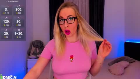 Polly online show from February 10, 2026, 3:38 pm