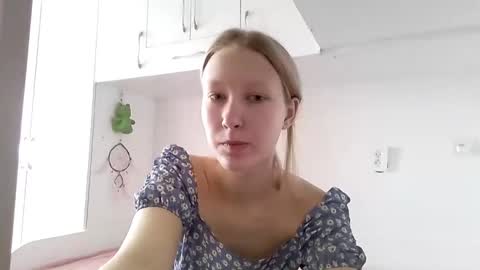 Monica online show from November 24, 2025, 3:17 am