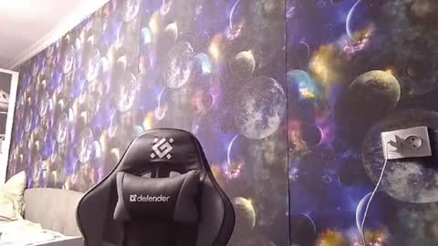 Monica online show from November 27, 2025, 3:25 pm