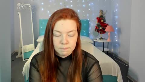 Agnia White online show from December 4, 2025, 10:46 am