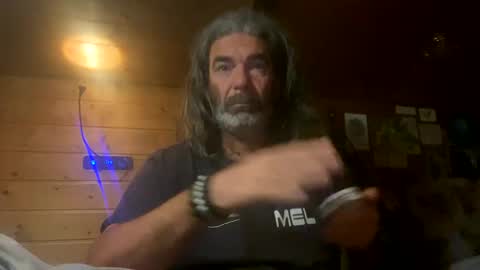 Juan online show from March 2, 2025, 9:01 pm