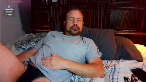 Snapshot of ahardman10 chatting on February 18, 2026, 12:50 am Blue Eyed Handsome Man online show from February 18, 2026, 12:50 am