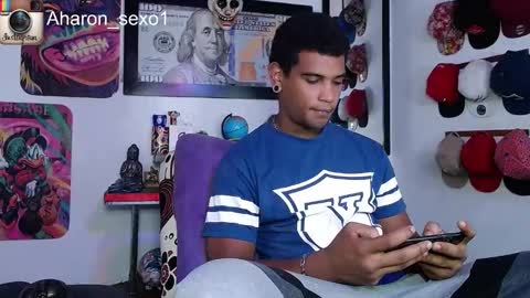 Aharon  Zamora online show from January 28, 2025, 7:00 pm