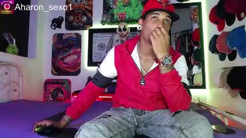 Aharon  Zamora online show from March 4, 2025, 6:15 am