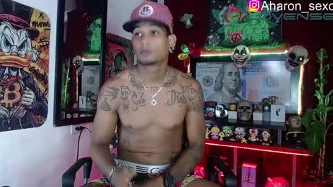 Aharon  Zamora online show from November 10, 2025, 3:05 am