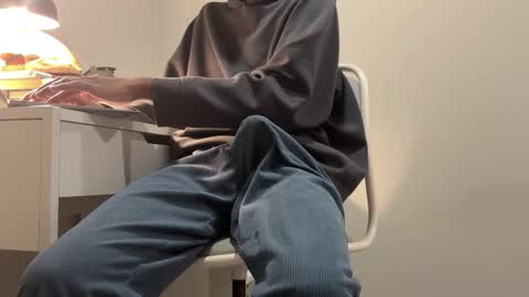 Snapshot of ahmedkhan632131 chatting on February 12, 2026, 1:11 am Dylan online show from February 12, 2026, 1:11 am