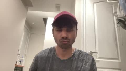 Dylan online show from April 27, 2026, 1:25 am