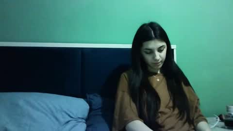 Snapshot of ahotkitty18 chatting on January 13, 2025, 2:42 pm Selena online show from January 13, 2025, 2:42 pm