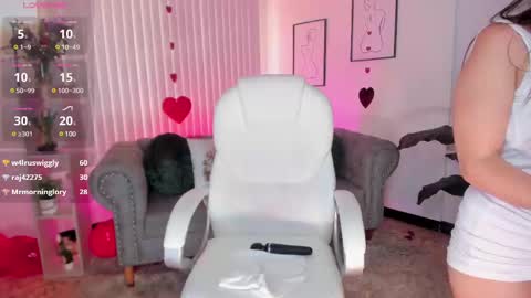 Snapshot of aida_adams chatting on February 15, 2025, 9:26 pm AIDA ADAMS online show from February 15, 2025, 9:26 pm
