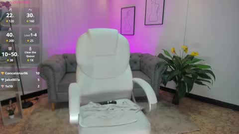 Snapshot of aida_adams chatting on February 26, 2025, 11:37 pm AIDA ADAMS online show from February 26, 2025, 11:37 pm