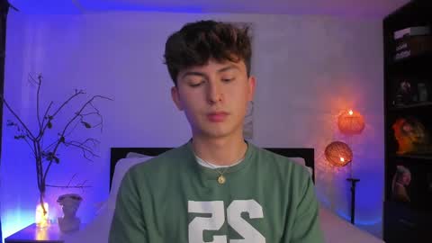 Snapshot of aidan_hale chatting on February 20, 2025, 10:26 pm A H online show from February 20, 2025, 10:26 pm