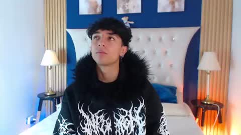 Snapshot of aiden_rivers_ chatting on June 20, 2026, 1:03 pm Aiden online show from June 20, 2026, 1:03 pm