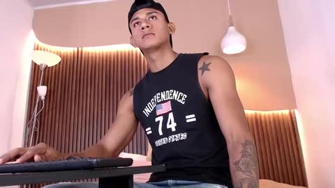 Snapshot of aiden_steel chatting on October 1, 2025, 1:06 pm Aiden online show from October 1, 2025, 1:06 pm