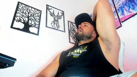 Snapshot of aidenbrites chatting on July 18, 2026, 1:21 am Aiden Brites online show from July 18, 2026, 1:21 am
