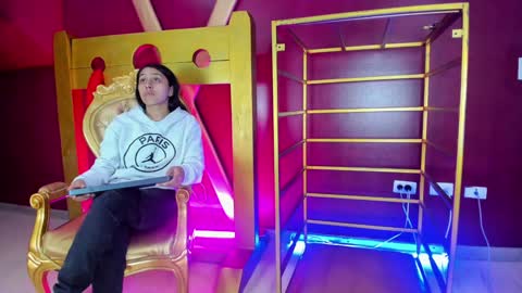  Aiko   Samantha  online show from January 28, 2025, 3:15 am