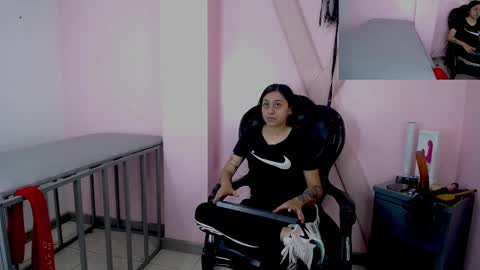  Aiko   Samantha  online show from September 8, 2025, 7:57 pm