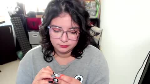 Catalina online show from October 16, 2025, 1:01 pm