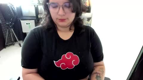 Catalina online show from November 27, 2025, 1:24 pm