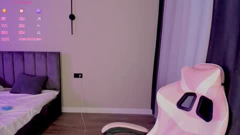 aiko_mainee online show from February 4, 2026, 3:12 am