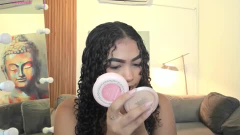 Alisson online show from October 8, 2025, 7:44 pm