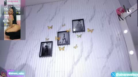 Snapshot of ainaravelez chatting on September 18, 2025, 4:31 pm AinaraVelez online show from September 18, 2025, 4:31 pm