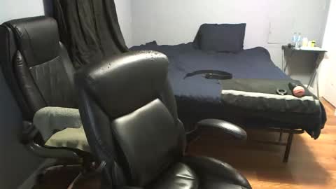 Snapshot of airbornelunsford39 chatting on November 14, 2025, 12:42 am Daddy online show from November 14, 2025, 12:42 am