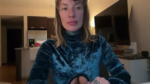 Snapshot of airgeadx chatting on November 7, 2025, 8:53 pm Airgead online show from November 7, 2025, 8:53 pm