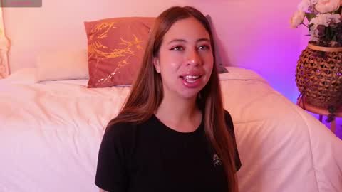 Snapshot of airi_pierce chatting on February 25, 2026, 11:31 am Airi online show from February 25, 2026, 11:31 am