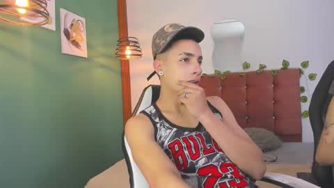 Snapshot of aisha_berry chatting on September 18, 2025, 4:14 am aisha_berry online show from September 18, 2025, 4:14 am