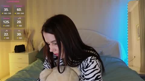 Aisha online show from January 20, 2025, 2:46 pm