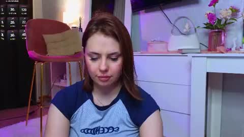 Aisha online show from June 25, 2026, 4:22 pm