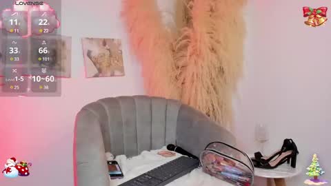 Snapshot of aisha_sakina chatting on December 26, 2024, 11:13 pm aisha online show from December 26, 2024, 11:13 pm