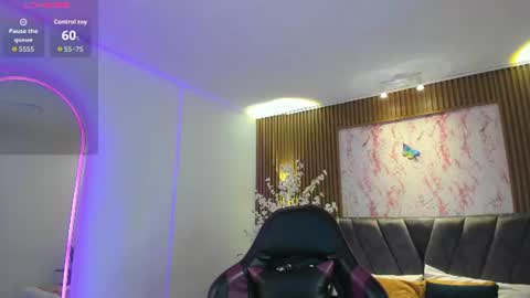 Aisha  online show from July 23, 2026, 1:09 pm