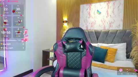 Aisha  online show from August 4, 2026, 1:36 pm