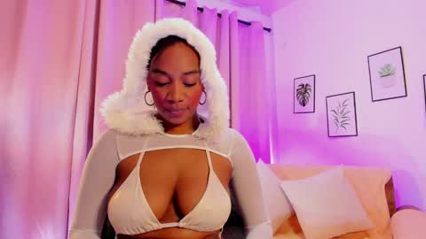 Aisha online show from October 4, 2025, 4:05 pm