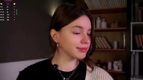 Aliza online show from September 19, 2025, 1:07 am