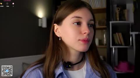 Snapshot of aislyfarran chatting on October 4, 2025, 1:03 am Aliza online show from October 4, 2025, 1:03 am