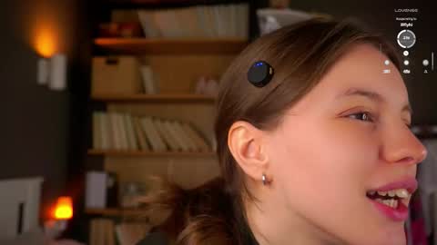 Snapshot of aislyfarran chatting on November 30, 2025, 1:20 am Aliza online show from November 30, 2025, 1:20 am