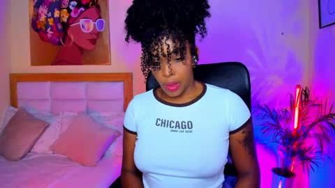 Aitana Brown online show from April 4, 2026, 3:42 pm