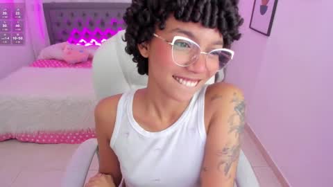 Snapshot of aitana_kahlo chatting on September 10, 2025, 11:32 am Aitana online show from September 10, 2025, 11:32 am