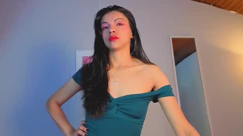 Aitana Garcia online show from December 17, 2025, 10:10 am