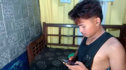 aivanboyyy online show from April 28, 2026, 2:44 pm